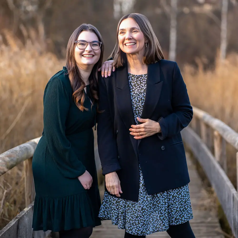 Freie Trauung Ludwigsburg - Trauredner und Hochzeitssängerin zwei.herz